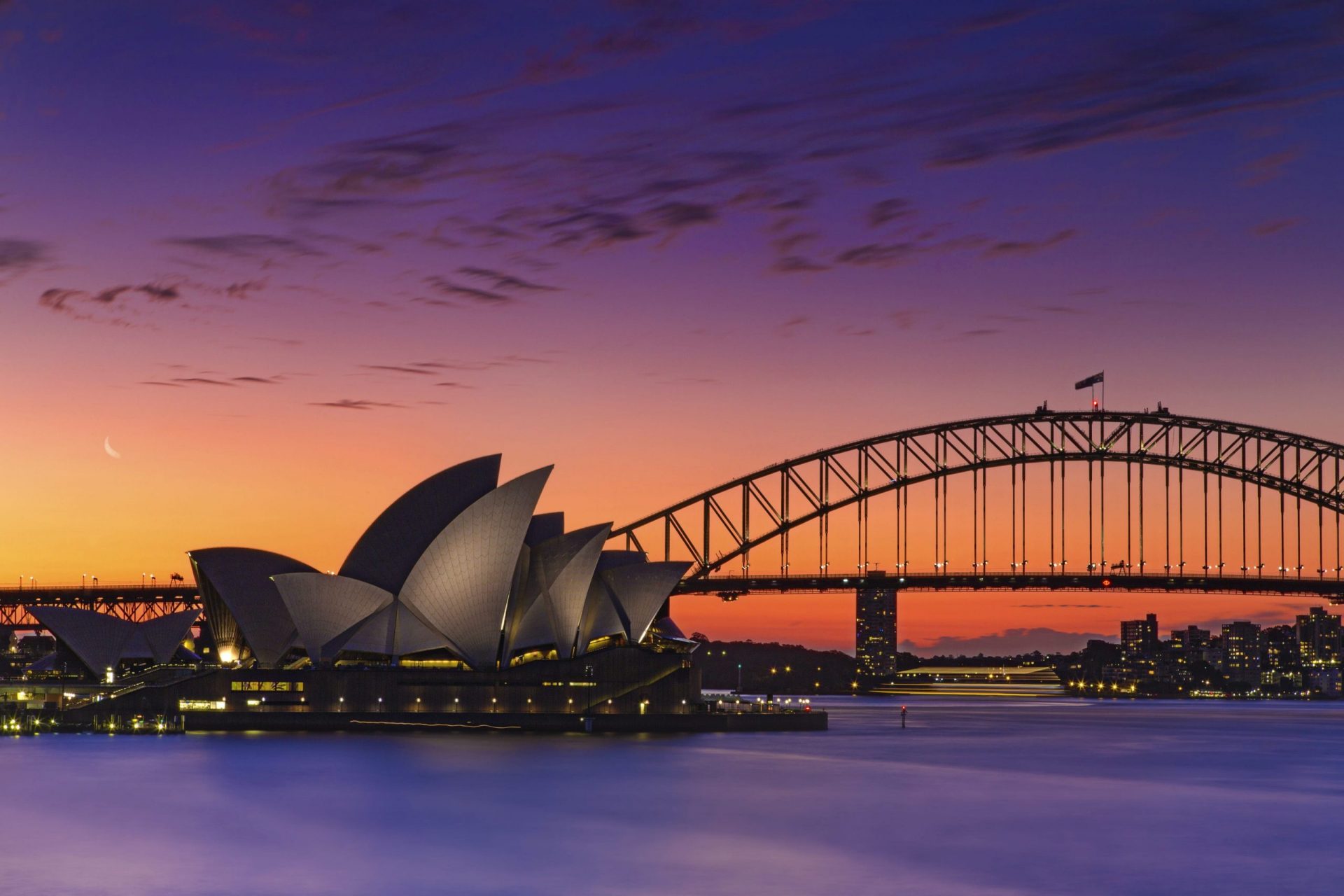 Reveling In The Enticing Beauty Of Sydney With Your Loving Family
