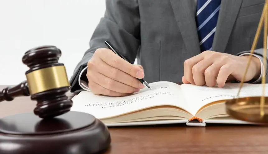 Navigating Legal Services in Central Queensland